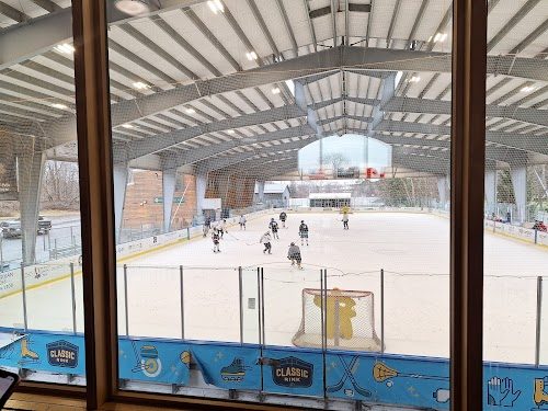 Aurora Ice Youth Hockey