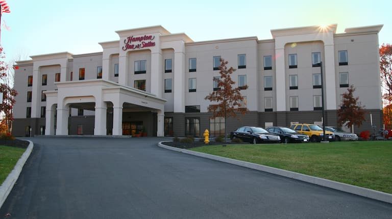Hampton Inn & Suites Jamestown