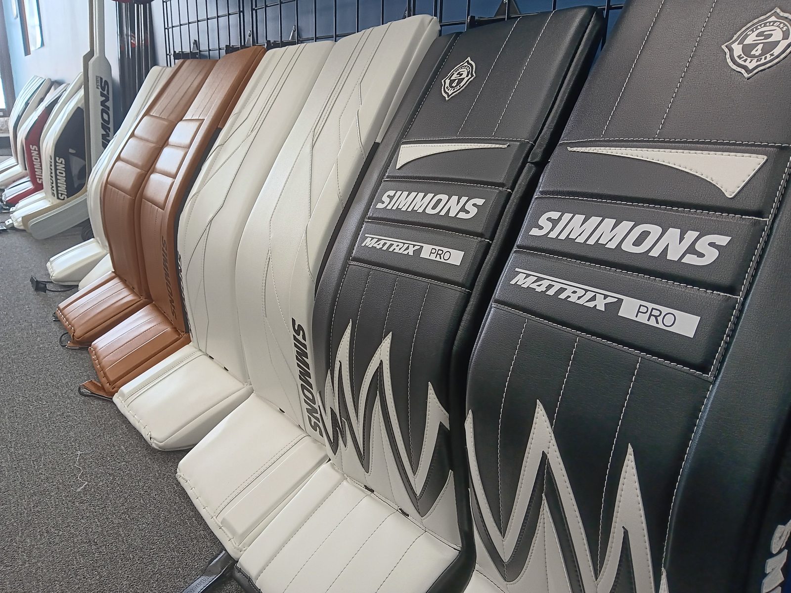 Simmons Hockey
