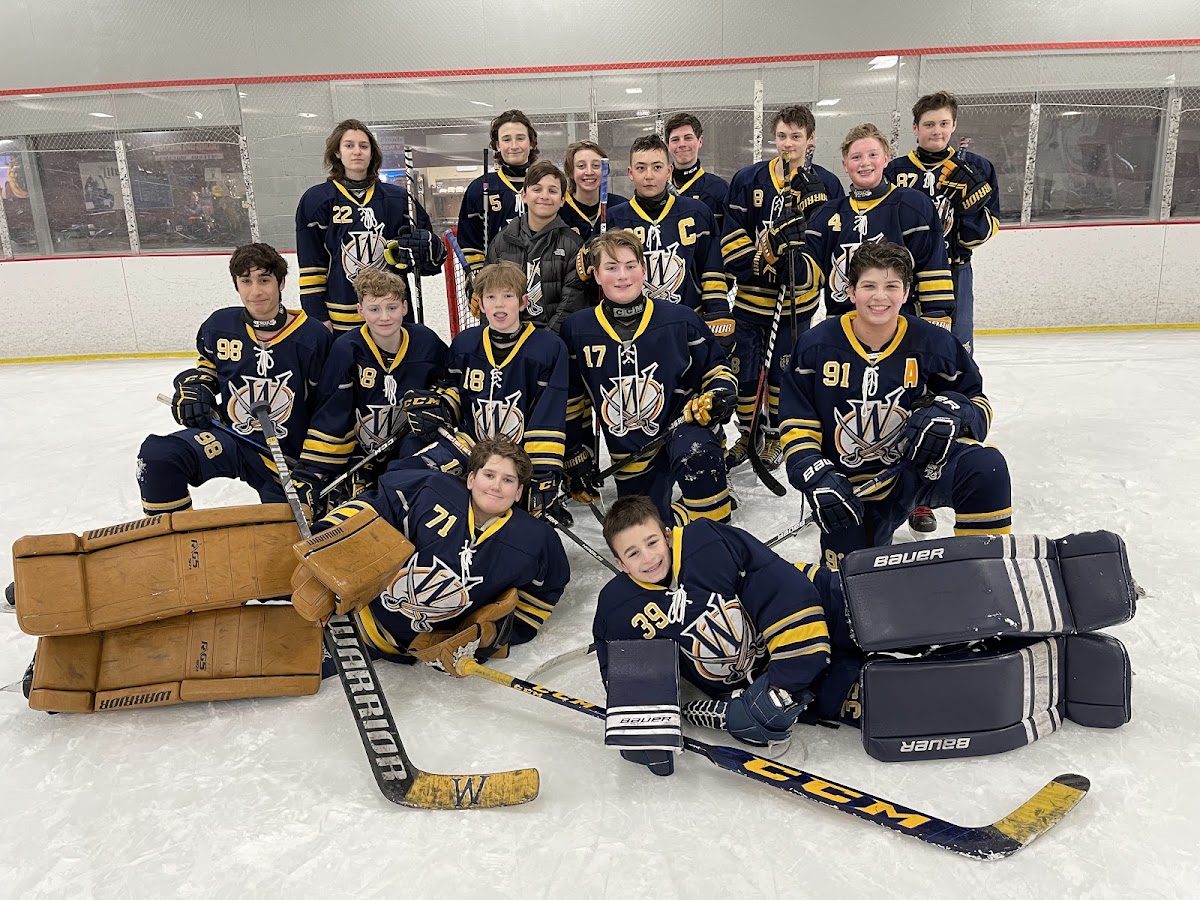 Wheatfield Blades Hockey